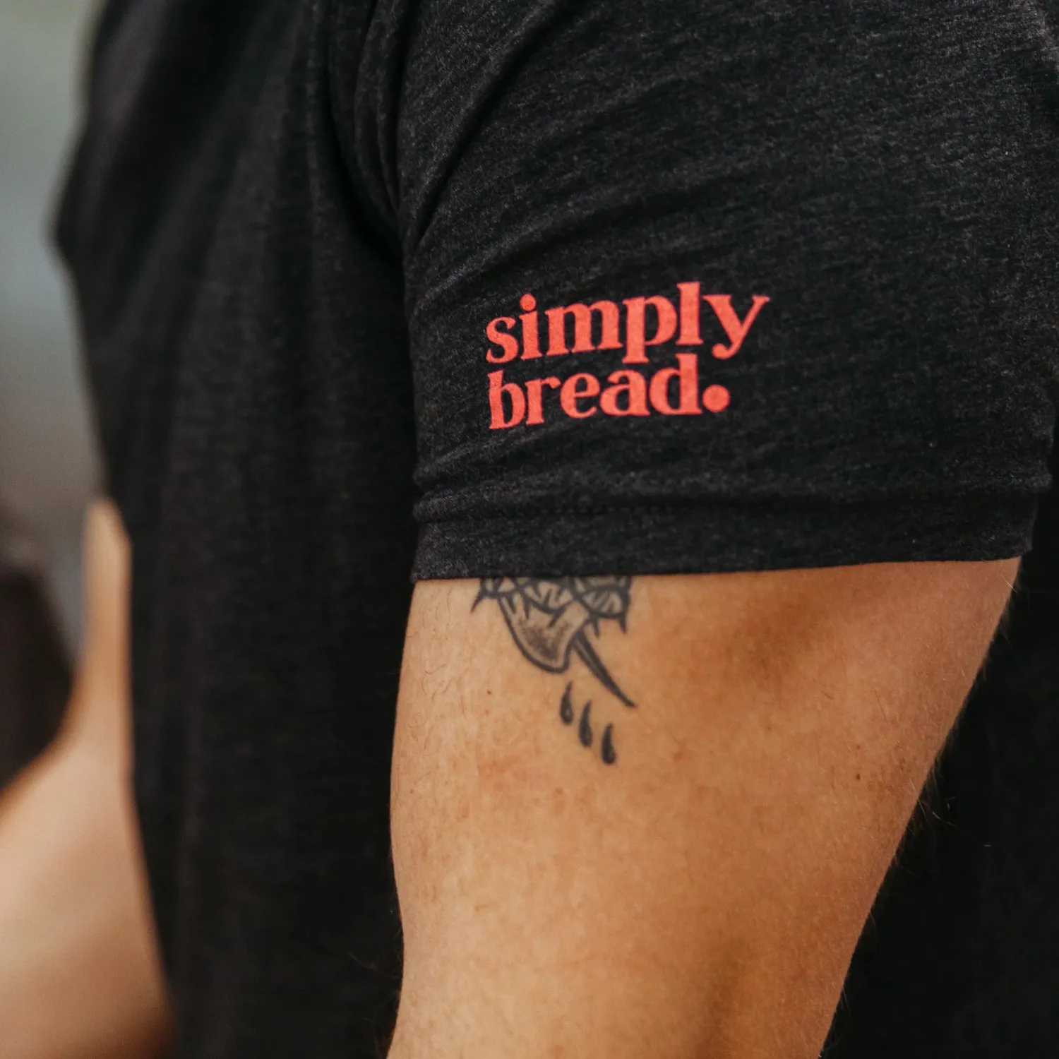 Simply Bread Bakkershandtekening T-shirt maat L