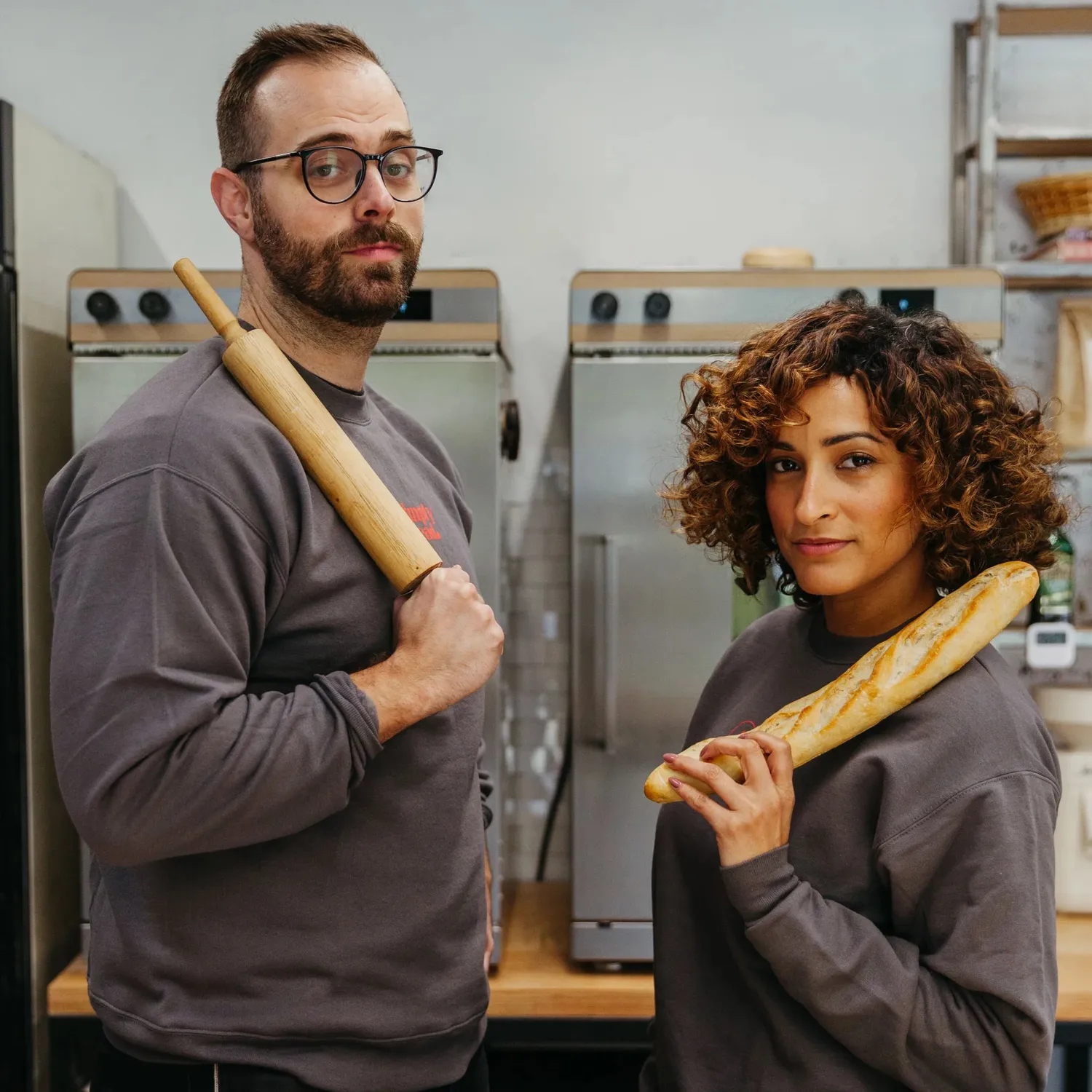 Simply Bread Baker's Signature sweater antraciet maat M